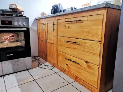Solid Pine Drawer Unit